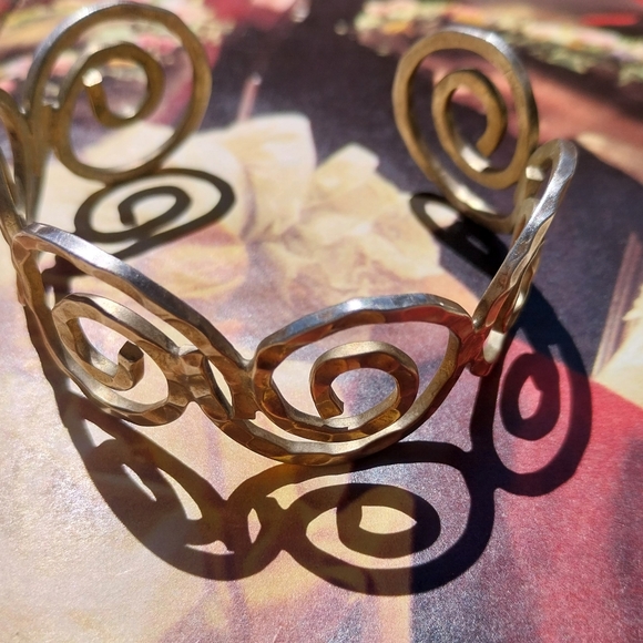 Sterling Silver Elegant Bracelet - Picture 7 of 15